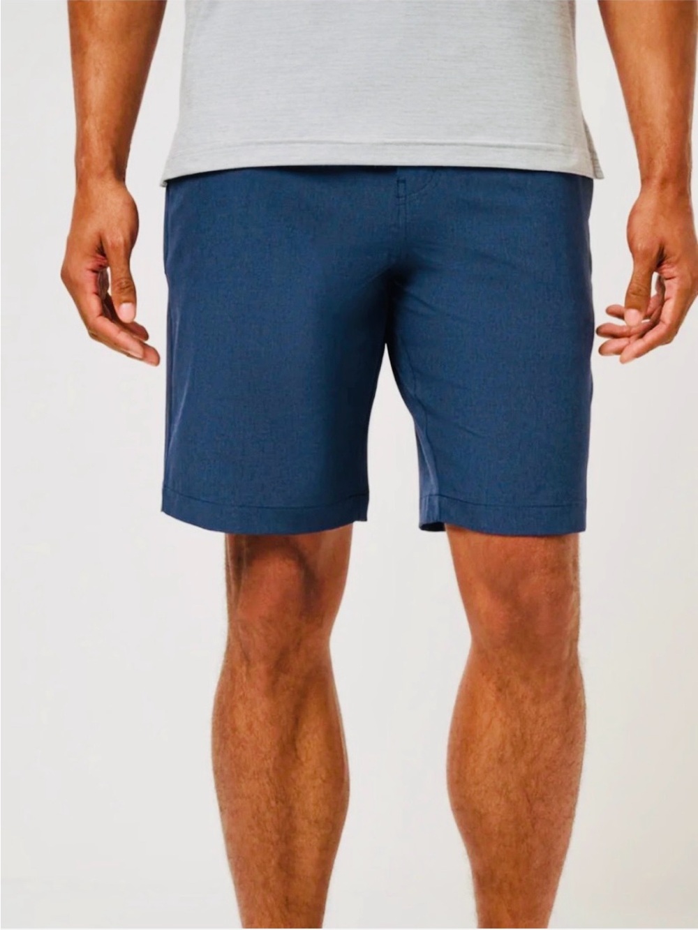 Travis Mathew Navy Flat-Front Performance Shorts EUC
